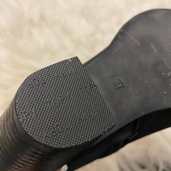 STEVE MADDEN Wantagh Booties, Size 6.5, Black Genuine Leather - Picture 9 of 13